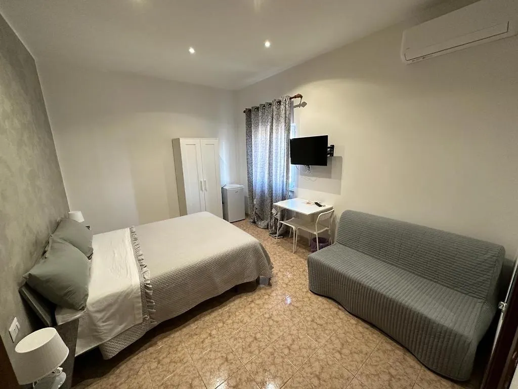 Guest house Mondo House Fiumicino Italy